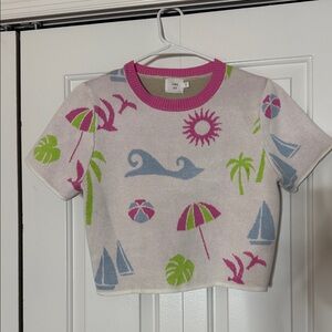 Trendy knit Crop Top with Pink summer Accents